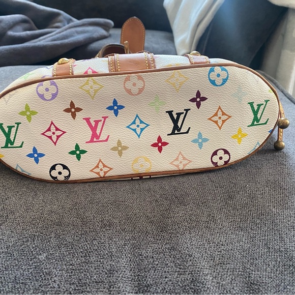 Louis Vuitton Theda - Picture 11 of 16